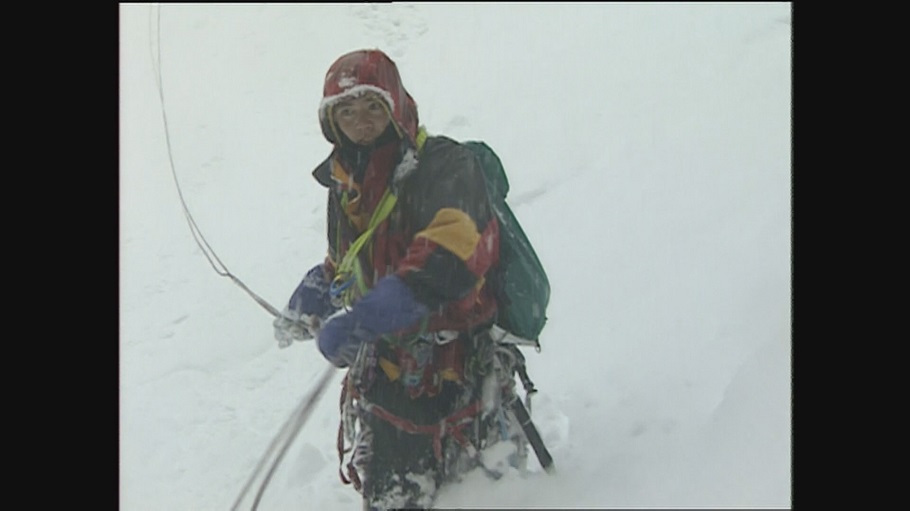 冬の南アルプスにてトレーニングをする若かりし頃の山野井氏©TBSテレビ