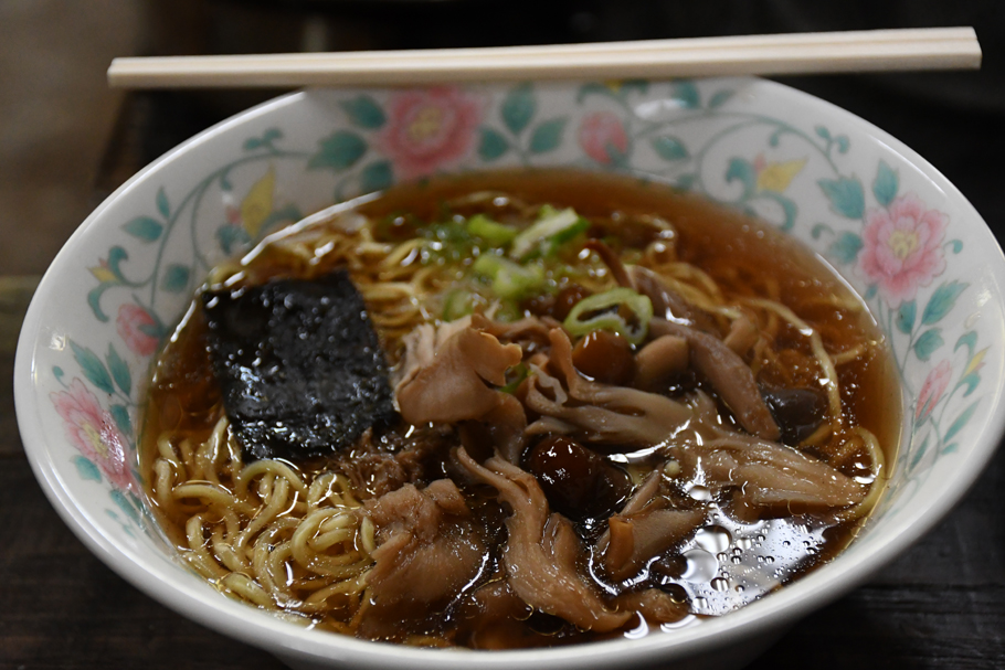 きのこラーメン、700円なり。秋限定の季節メニュー