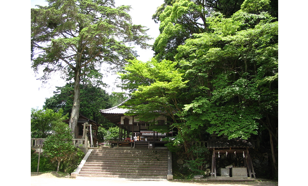 平岡八幡宮