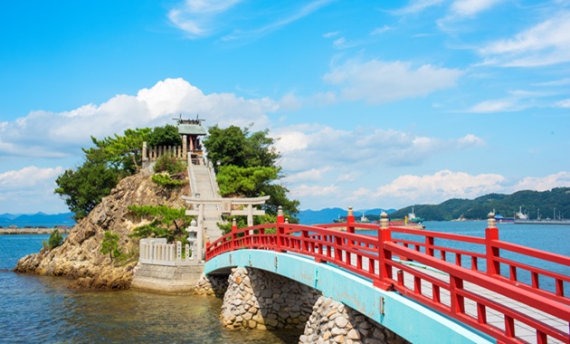 弁天島海神社