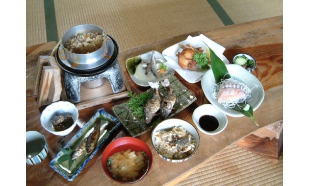 あまご村（あまご満足膳）