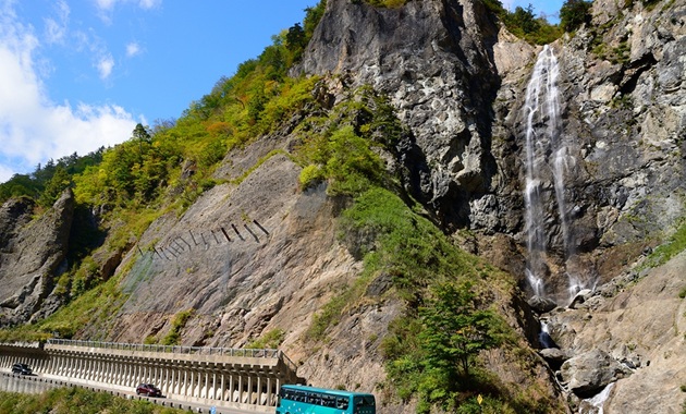 白山白川郷ホワイトロード・ふくべ大滝