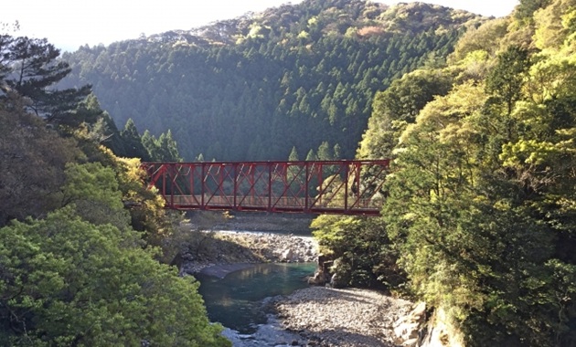旧魚梁瀬森林鉄道軌道・明神橋口