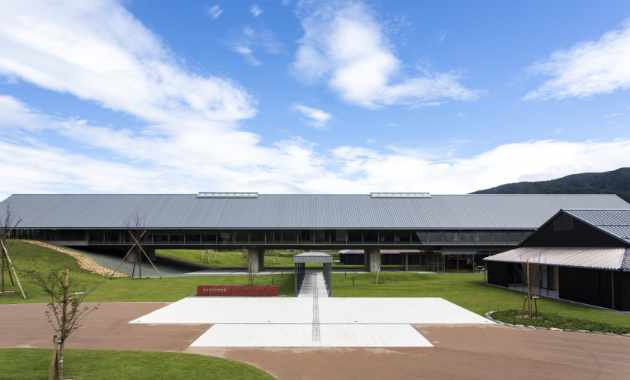 福井県年縞博物館