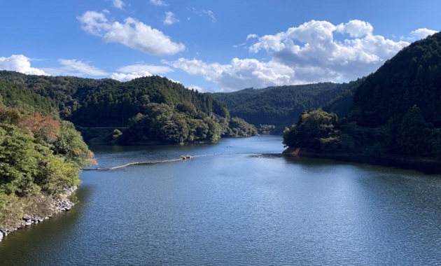 青蓮寺湖