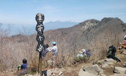乾徳山と茅ケ岳