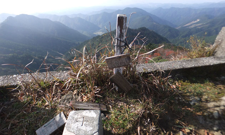 法師山