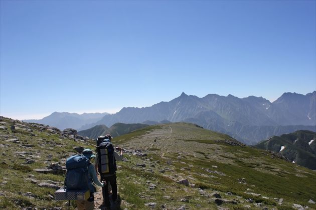 双六岳方面から見た槍ヶ岳(イメージ)