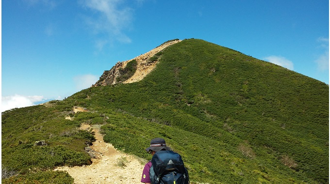 西天狗岳への登り(イメージ)