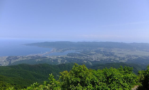 金北山から佐渡島を望む（イメージ）提供：佐渡観光PHOTO