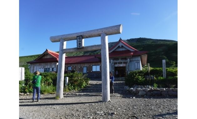 白山神社奥宮(イメージ)