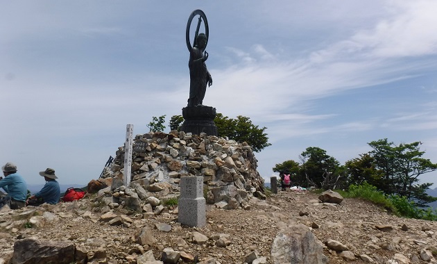 釈迦ケ岳・山頂(イメージ)