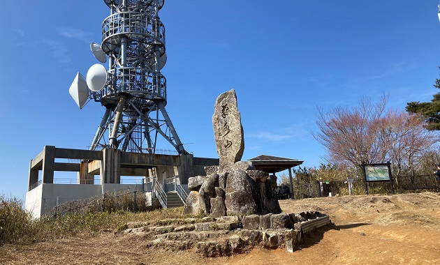 菊水山の山頂(イメージ)