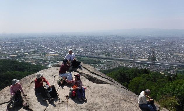 交野山山頂からの景色。大阪平野が一望できる(イメージ)