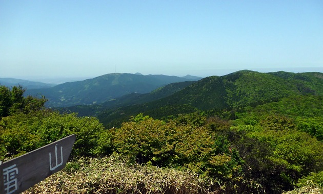 井原山から雷山に向かう縦走路(イメージ)